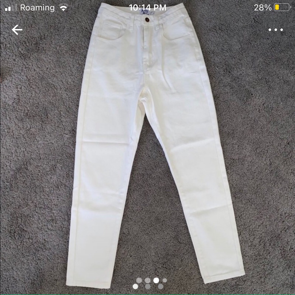 White Princess Polly Mom Jeans Size 25